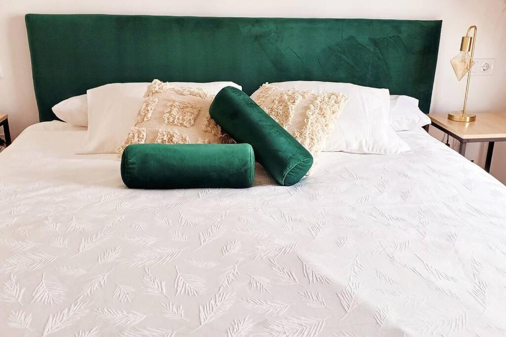 Serendipia: Tu Hogar En Este Blanco Pueblo Frigiliana Extérieur photo