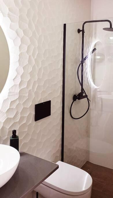 Serendipia: Tu Hogar En Este Blanco Pueblo Frigiliana Extérieur photo